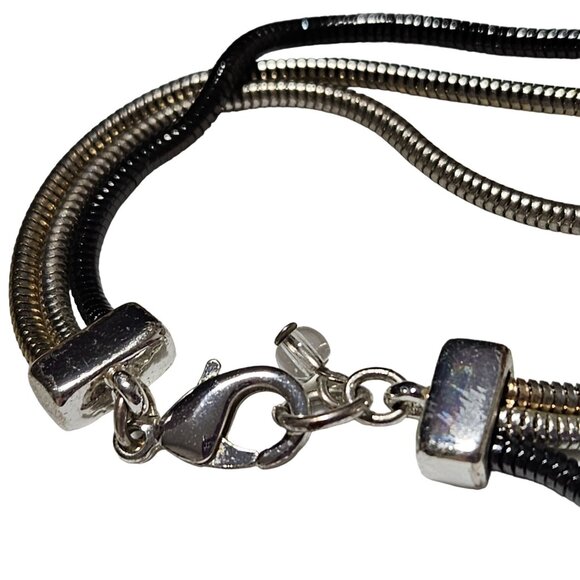 Vintage Tri Tone Triple Strand Snake Chain Statement Necklace Fashion Jewelry - Picture 4 of 6